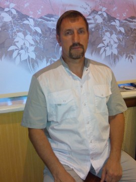 массажист Алексей Проничев