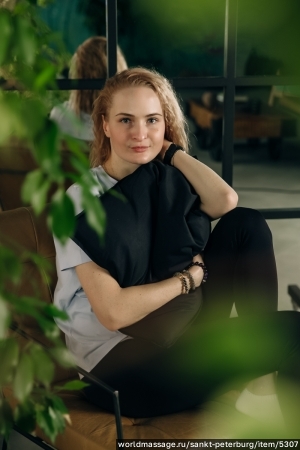 массажистка Ирина