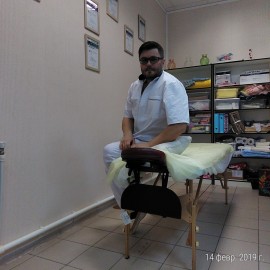 массажист Виталий