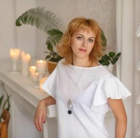 массажистка Света