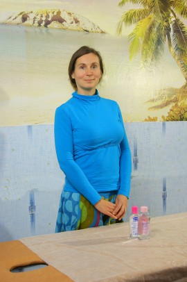 массажистка Кристи