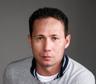 массажист Артем