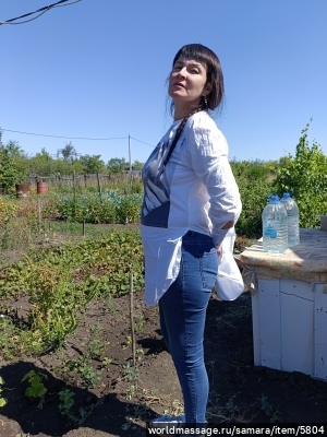 массажистка  Ирина