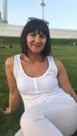 массажистка Юлия
