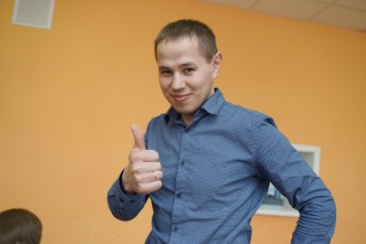 массажист Роман